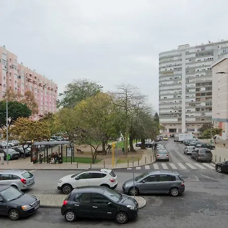 Olaias Apartment's Хостел *